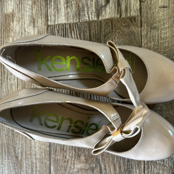 KENSIE GIRL, WOMEN BEAUTIFUL HEELS, SIZE 6.5 - Picture 9 of 10